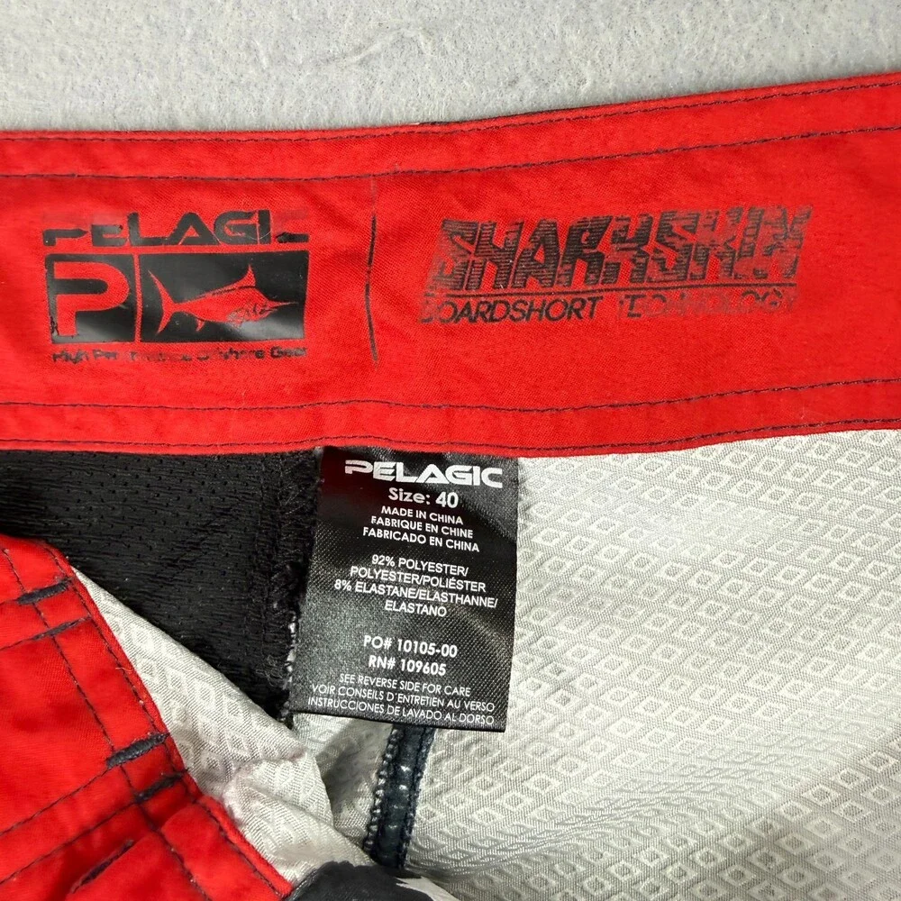 Pelagic Shorts Mens Size 40 Sharkskin Red White Blue America Cargo Swim Fish